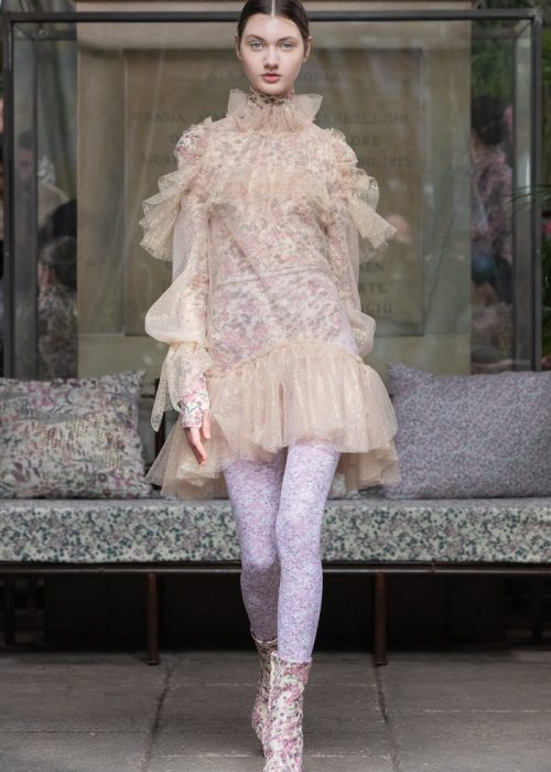 LOOK 27 LOOK 27